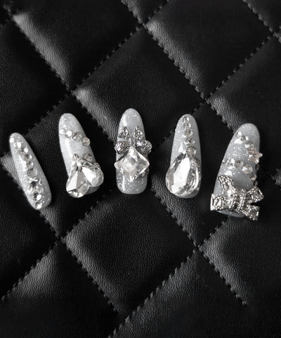 【 限定先行販売 】 bijou ribbon glitter flash nail tips