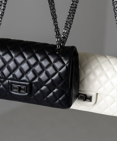 【 ２color 】キルティングチェーンスクエアショルダーバッグ ／ quilting chain square shoulder bag