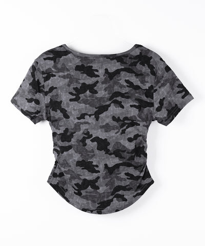 ヴィンテージカモフラアウトポケットジップ半袖Tシャツ ／ vintage camouflage out pocket zip short sleeve T-shirt