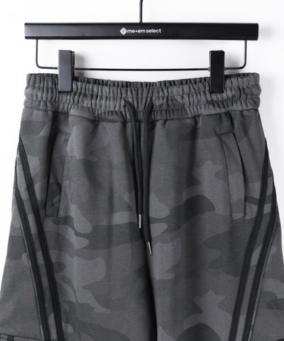 【 裾絞り可能２WAY 】カモフラヴィンテージサイドラインタックワイドスウェットパンツ ／ camouflage vintage side line tuck wide sweatpants