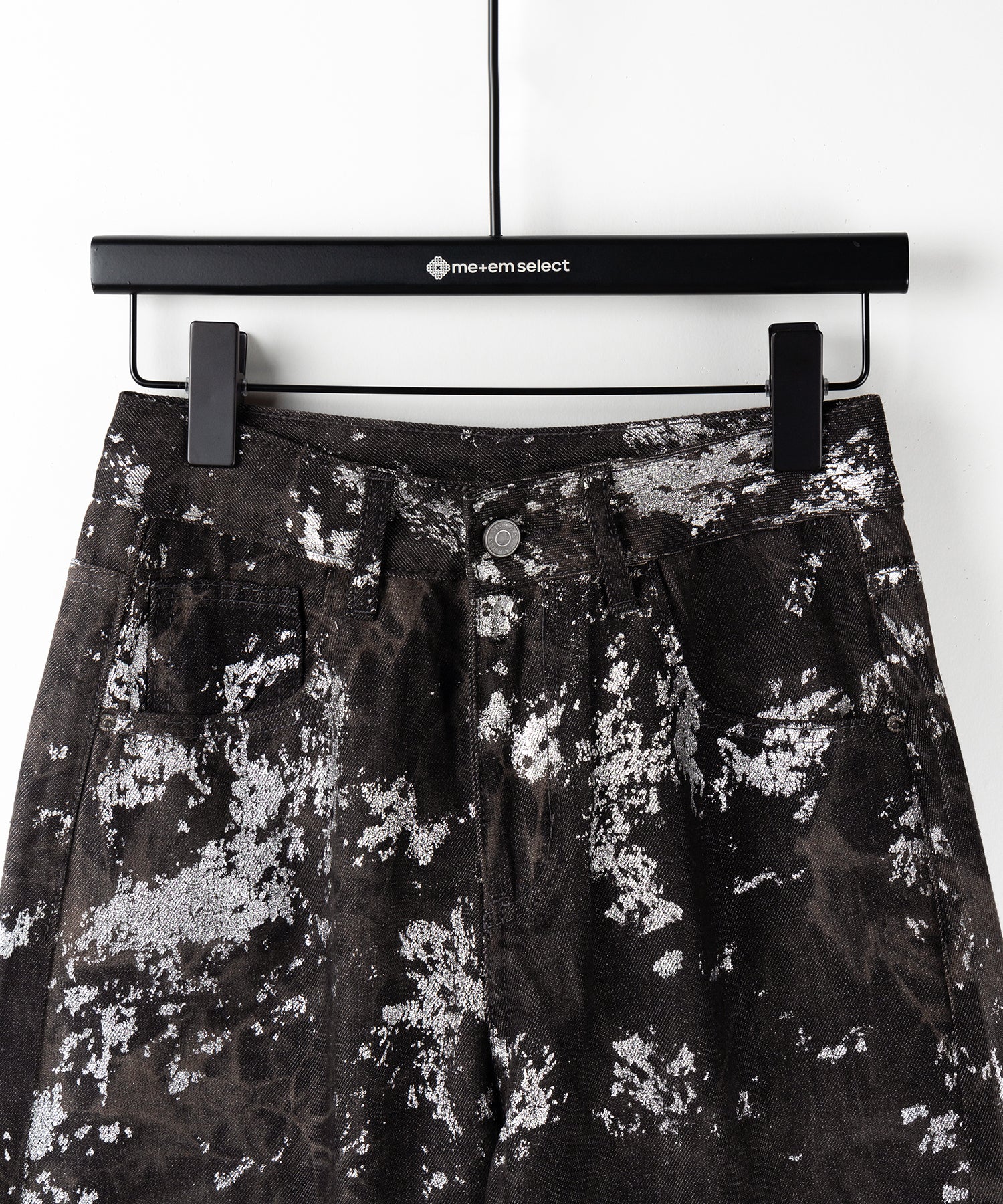 【 ３SIZE 】箔プリントブリーチヴィンテージワイドデニム ／ Foil print bleached vintage wide denim