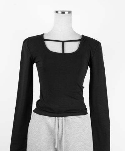 【 裏起毛 】カットアウトストラップスリムカットソートップス ／ cutout strap slim cutsew tops