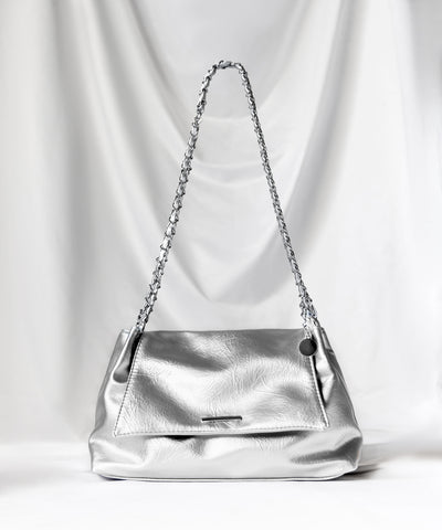 【 ３color 】チェーンフェイクレザーフラップショルダーバッグ ／ chain fake leather flap shoulder bag