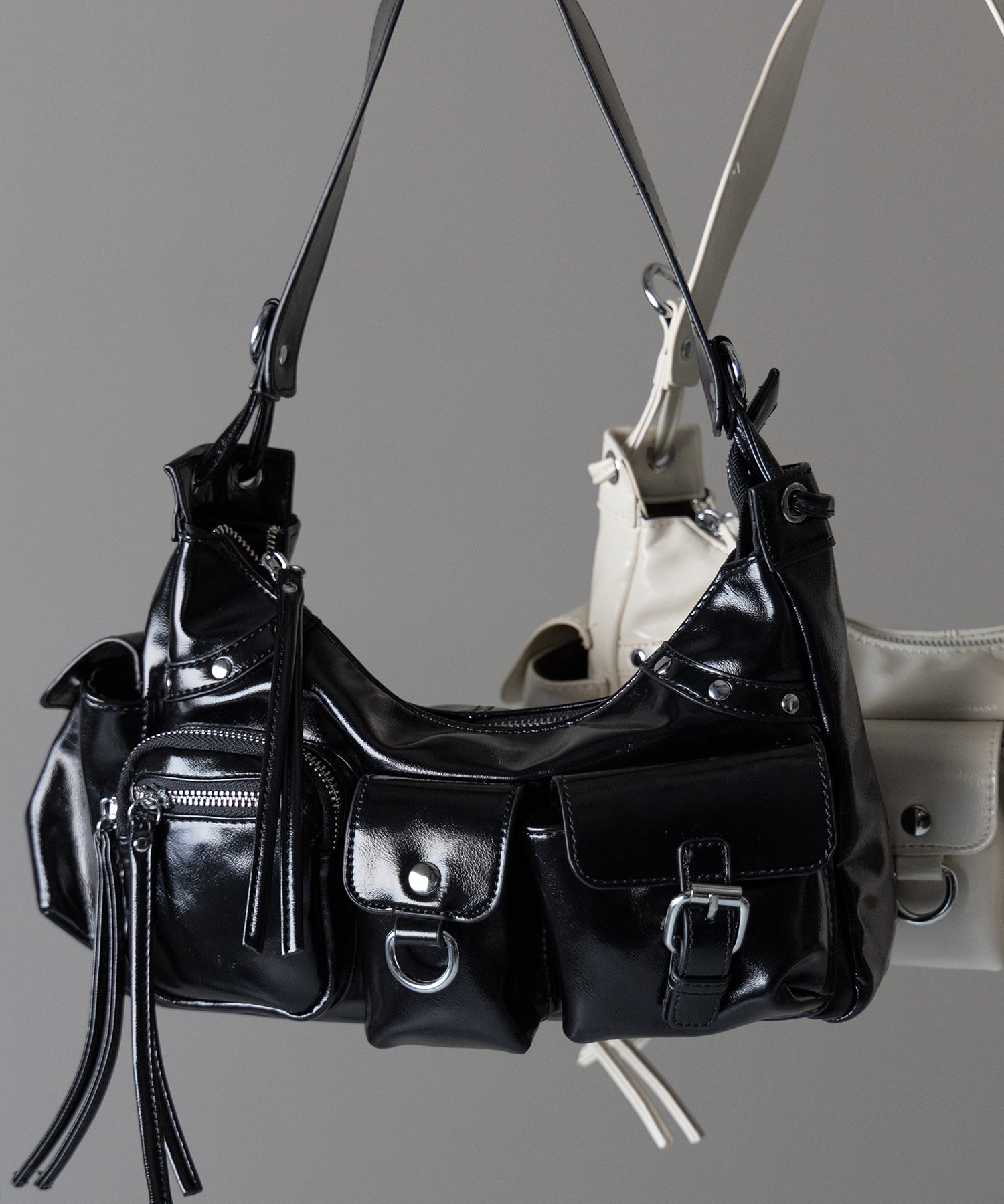 【 ショルダーにできる２WAY 】 ４アウトポケットワンハンドルショルダーバッグ ／ 4 outpocket onehandle shoulder bag