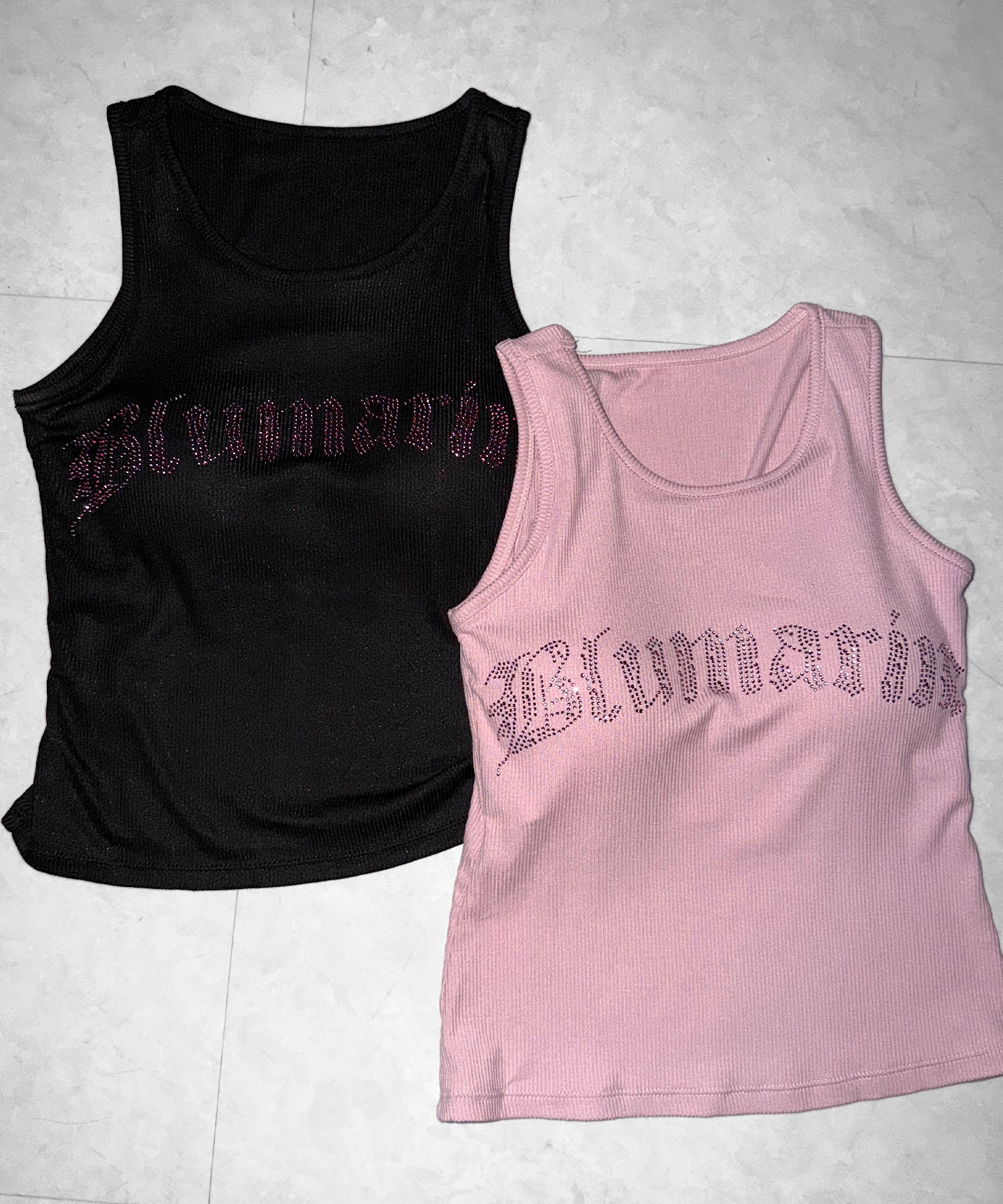 ラインストーンロゴリブタンクトップ／Rhinestone logo ribbed tank top
