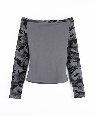 ヴィンテージカモフラロゴオフショルロンT ／vintage camouflage logo off-shoulder long-sleeve T-shirt