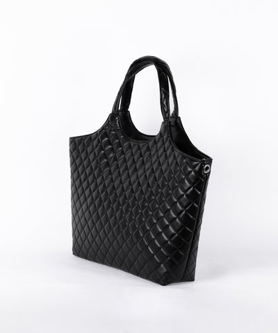 【 A4収納可 】フェイクレザーキルティングトートバッグ ／ fake leather quilted tote bag