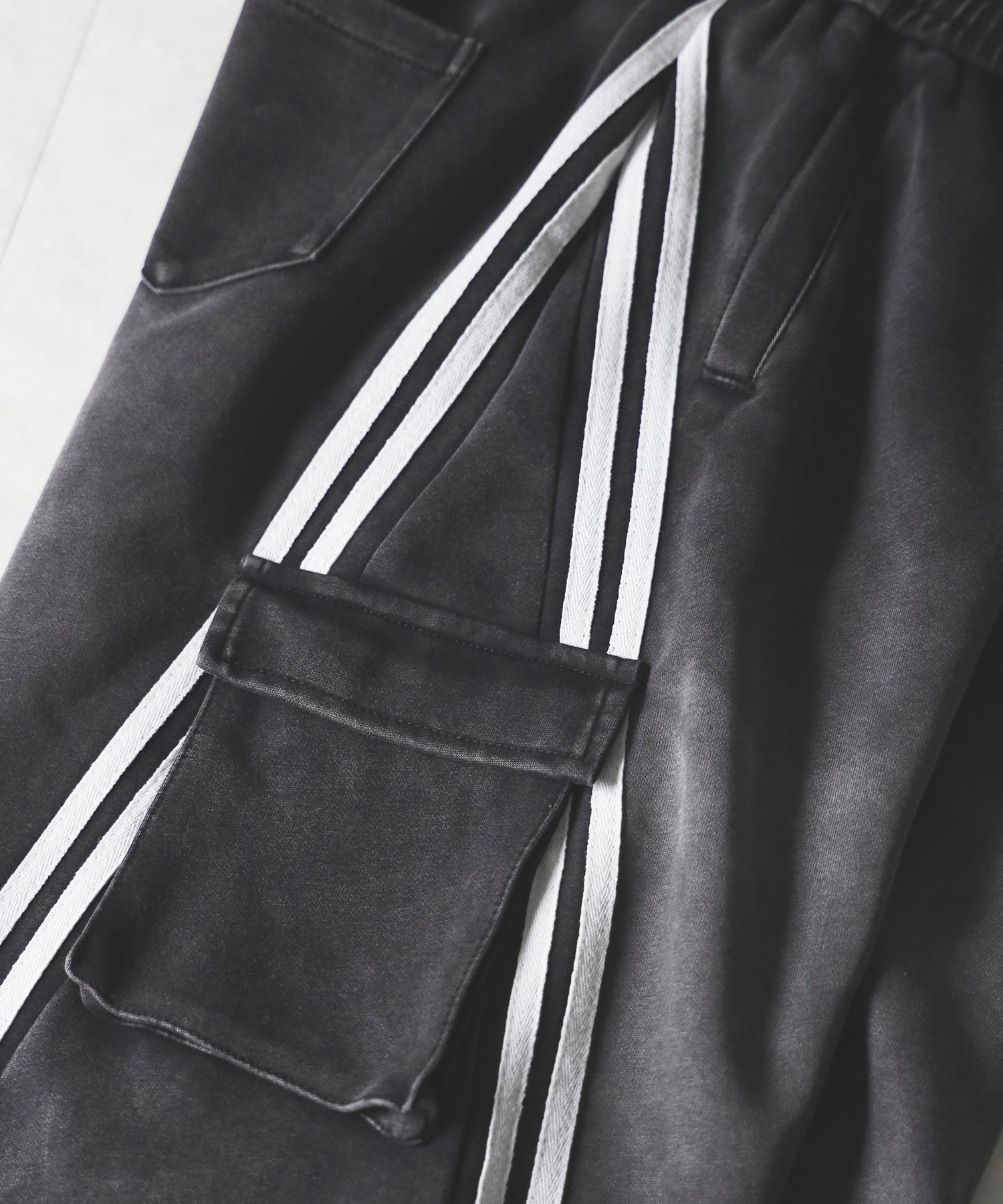 サイドラインヴィンテージワイドカーゴスウェットハーフパンツ / sideline vintage wide cargo sweat half pants
