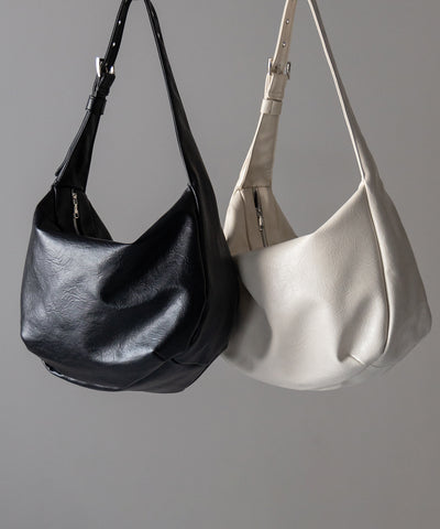 【 ２WAY ／ A4収納可 】ハトメデザインベルテッドワンハンドルショルダーバッグ ／ Eyelet design belted onehandle shoulder bag