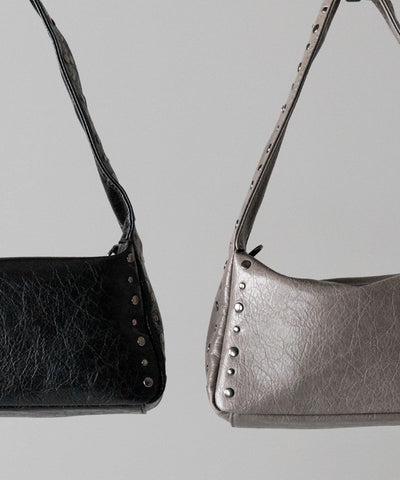 【 ２color】スタッズデザインスクエアショルダーバッグ ／ stud design square shoulder bag