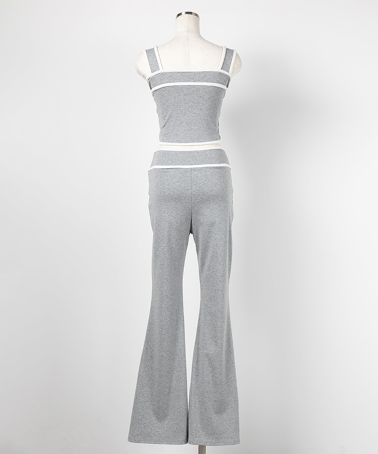 【 セットアップ】フロントボタンパイピングビスチェ＋ フレアパンツ ＳＥＴ ／ 【 SETUP 】front button piping buister ＋ flare pants SET