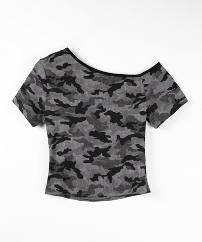 ヴィンテージカモフラカットアウトレースアップワンショルＴシャツ　／ Vintage camouflage cutout laceup one shoulder T-shirt