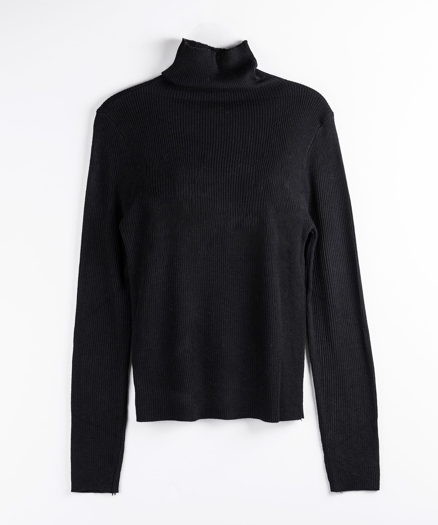 ハイネックスリムリブニットトップス ／ highneck slim lib knit tops