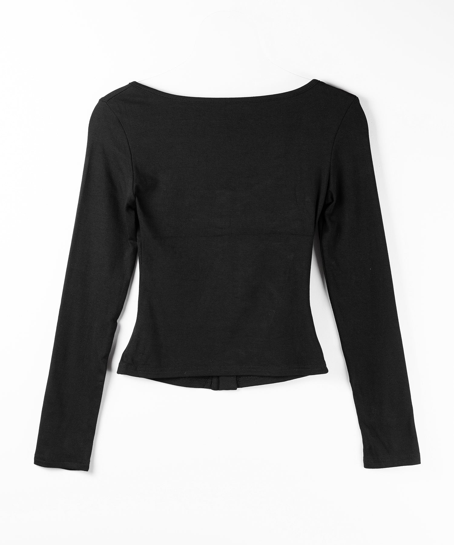 アウトポケットスクエアネック長袖スリムTシャツ ／Out pocket square neck long sleeve slim T-shirt