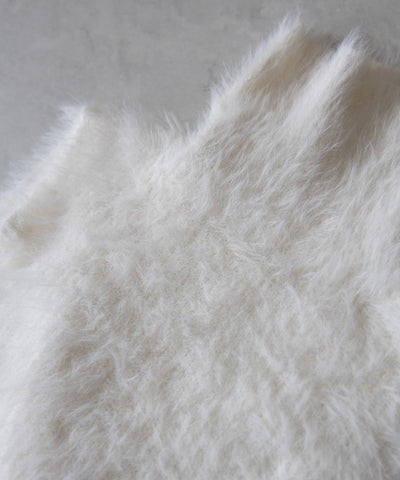 【 ３color 】タートルネックショートシャギーノースリニットトップス ／ turtleneck short shaggy nosleeve knit tops