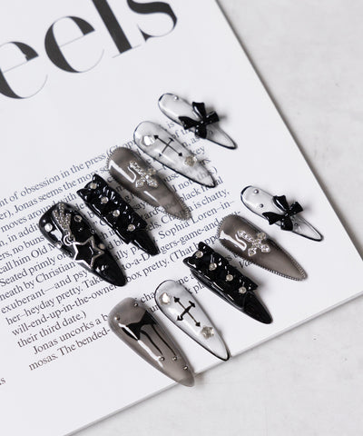 モノトーンリボンクロスビジュースティレットネイルチップ ／ monotone ribbon cross bijou stiletto nail tips