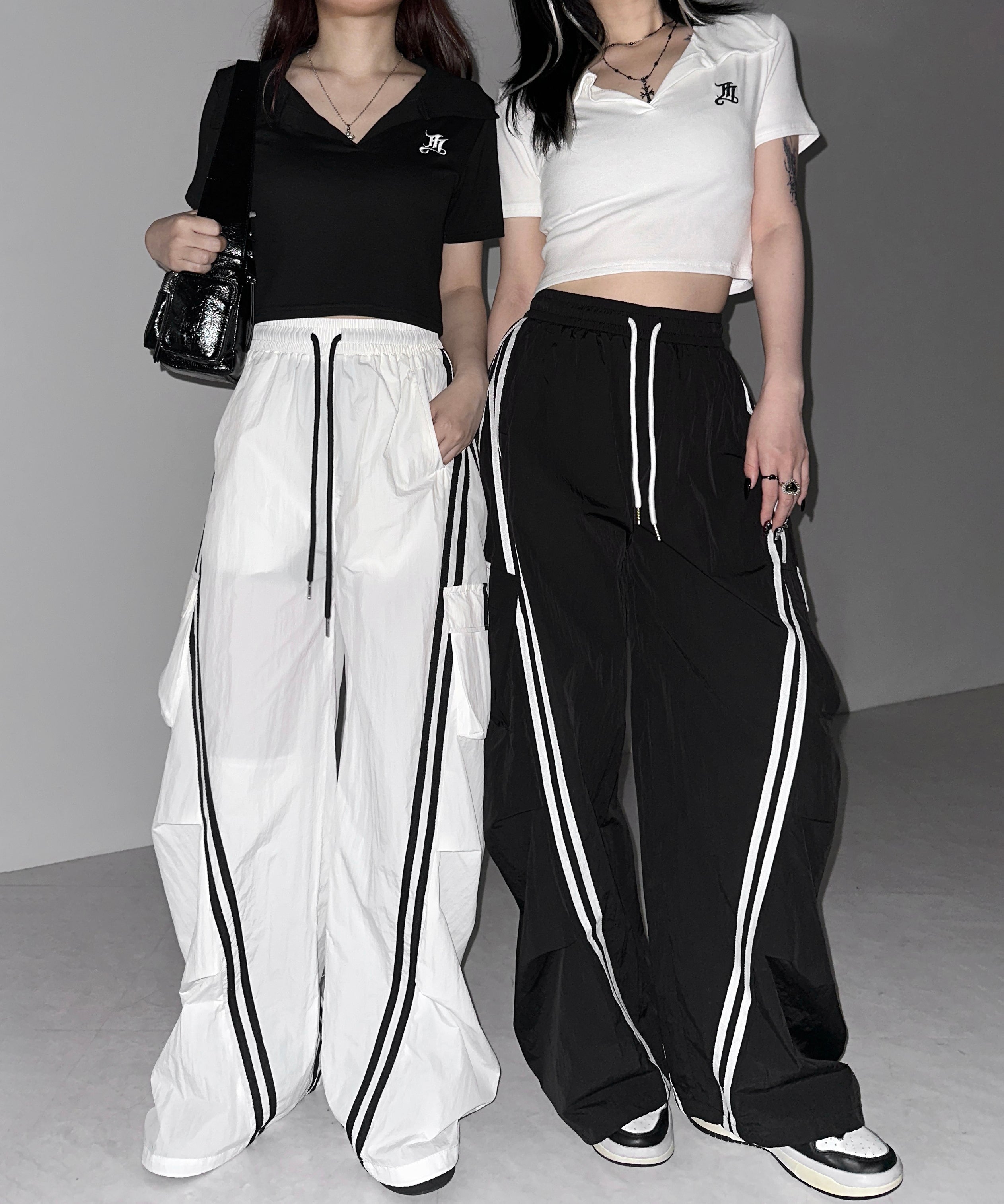 【 ３color ／裾絞り可能２WAY 】サイドラインナイロンタックカーゴワイドパンツ ／ side line nylon tuck cargo wide pants