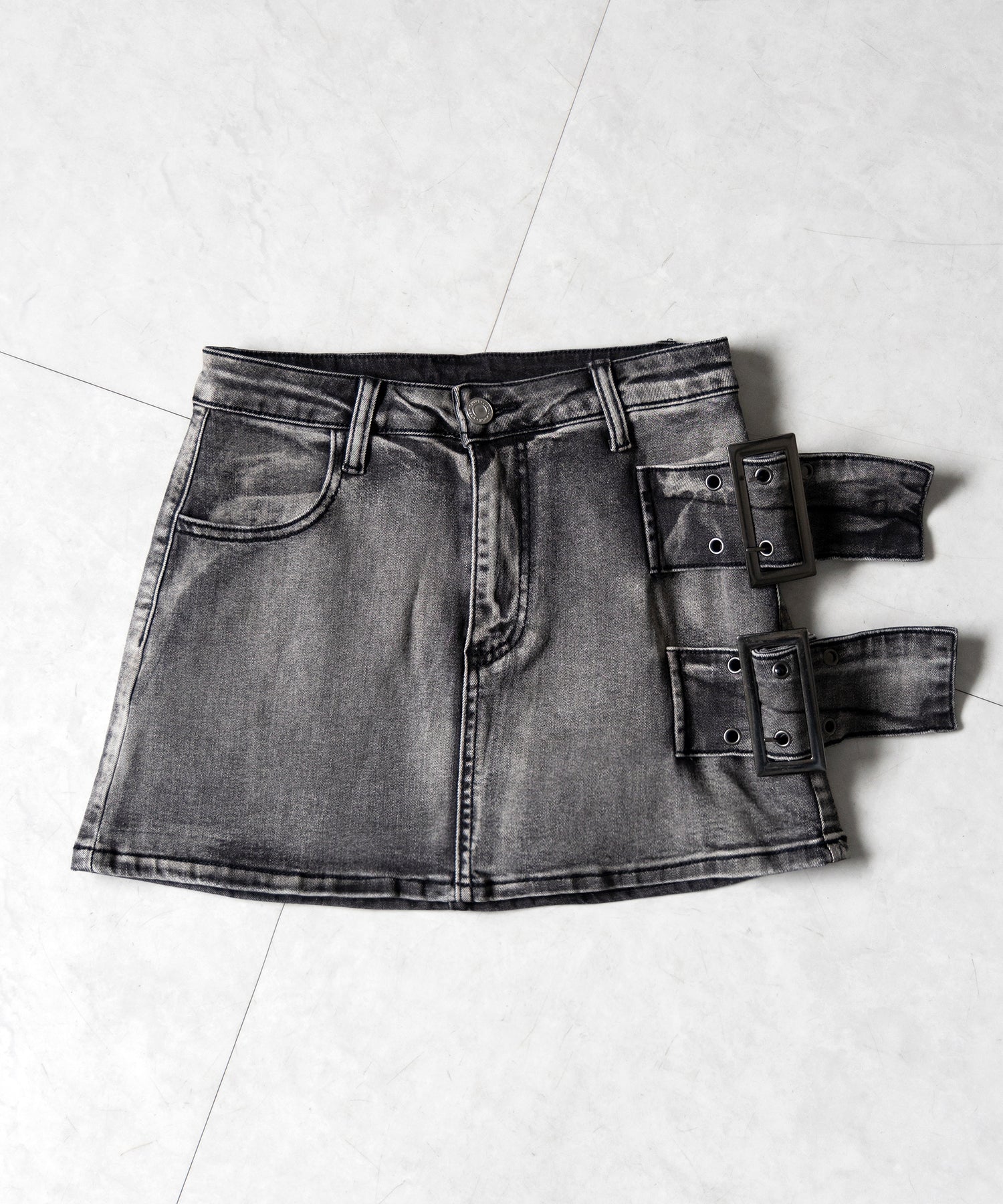 【 インパン裏地付 】ダブルハトメベルトヴィンテージデニムミニスカート ／ Double eyelet belt vintage denim mini skirt