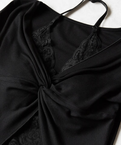 レースレイヤードクロスデザイン長袖Ｔシャツ ／Lace-layered cross design long-sleeved T-shirt