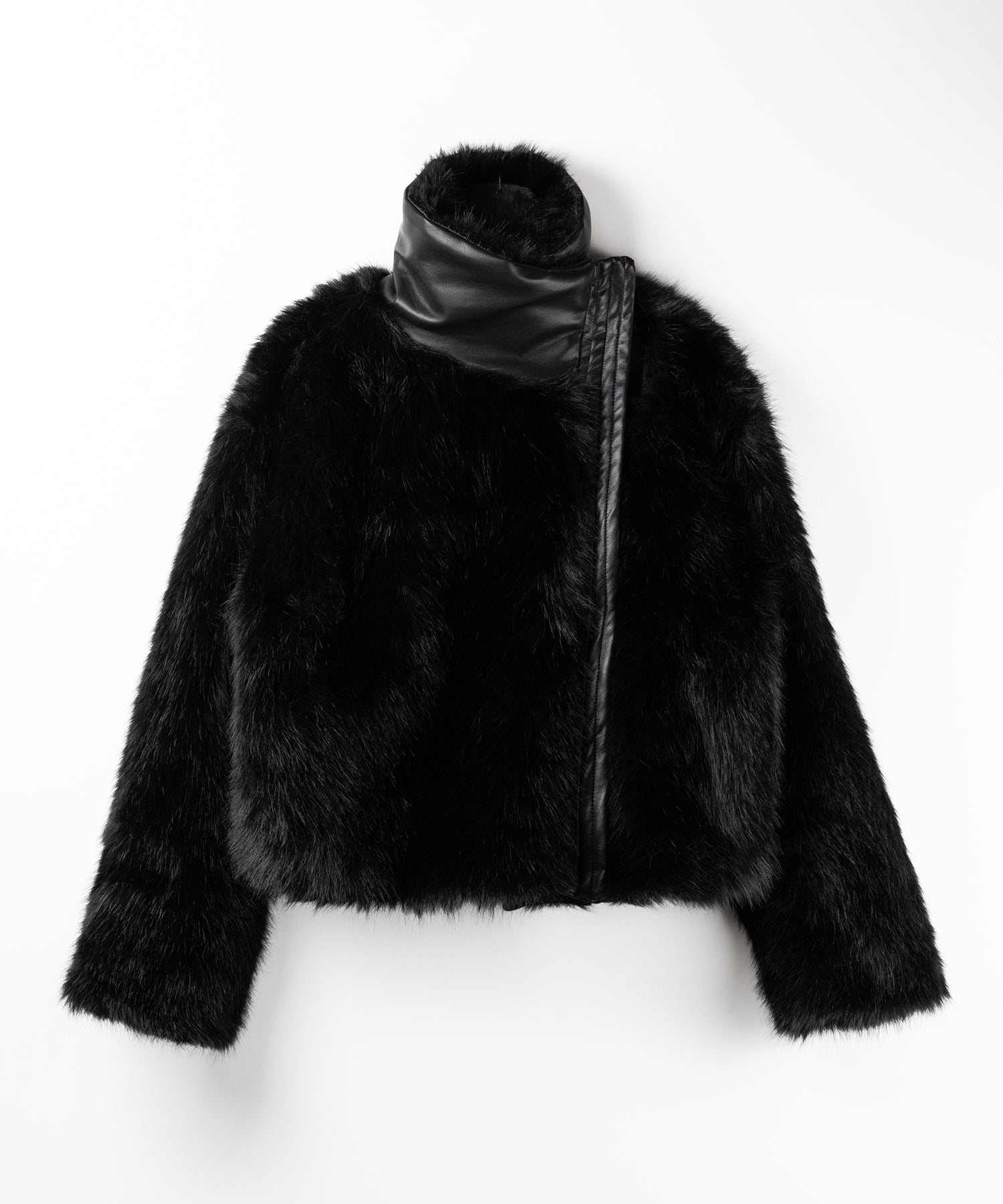 【 ２WAY 】ジップアップレザードッキングフェイクファーコート ／ zip up leather docking fake fur coat