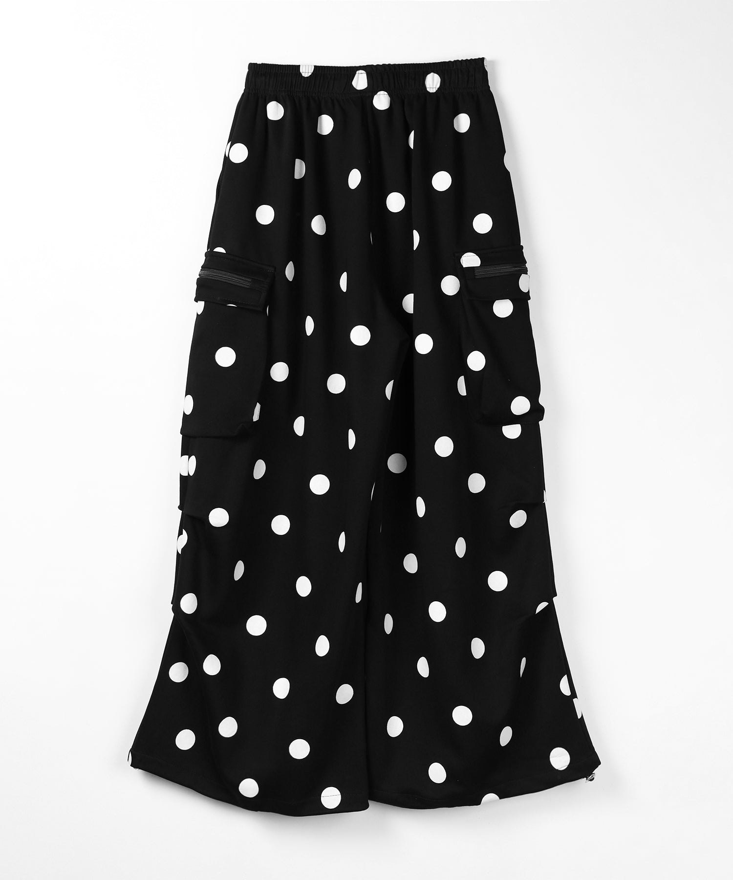 【 裾絞り可能２WAY 】ドットドローコードタックワイドカーゴスウェットパンツ ／ Dot drawcord tuck wide cargo sweatpants