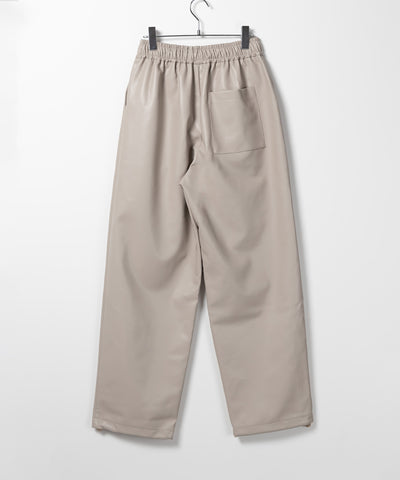 【 ４size／２color 】ドロストフェイクレザーボリュームワイドパンツ