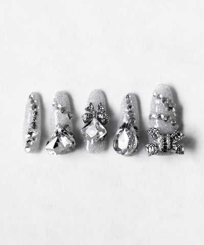 【 限定先行販売 】 bijou ribbon glitter flash nail tips