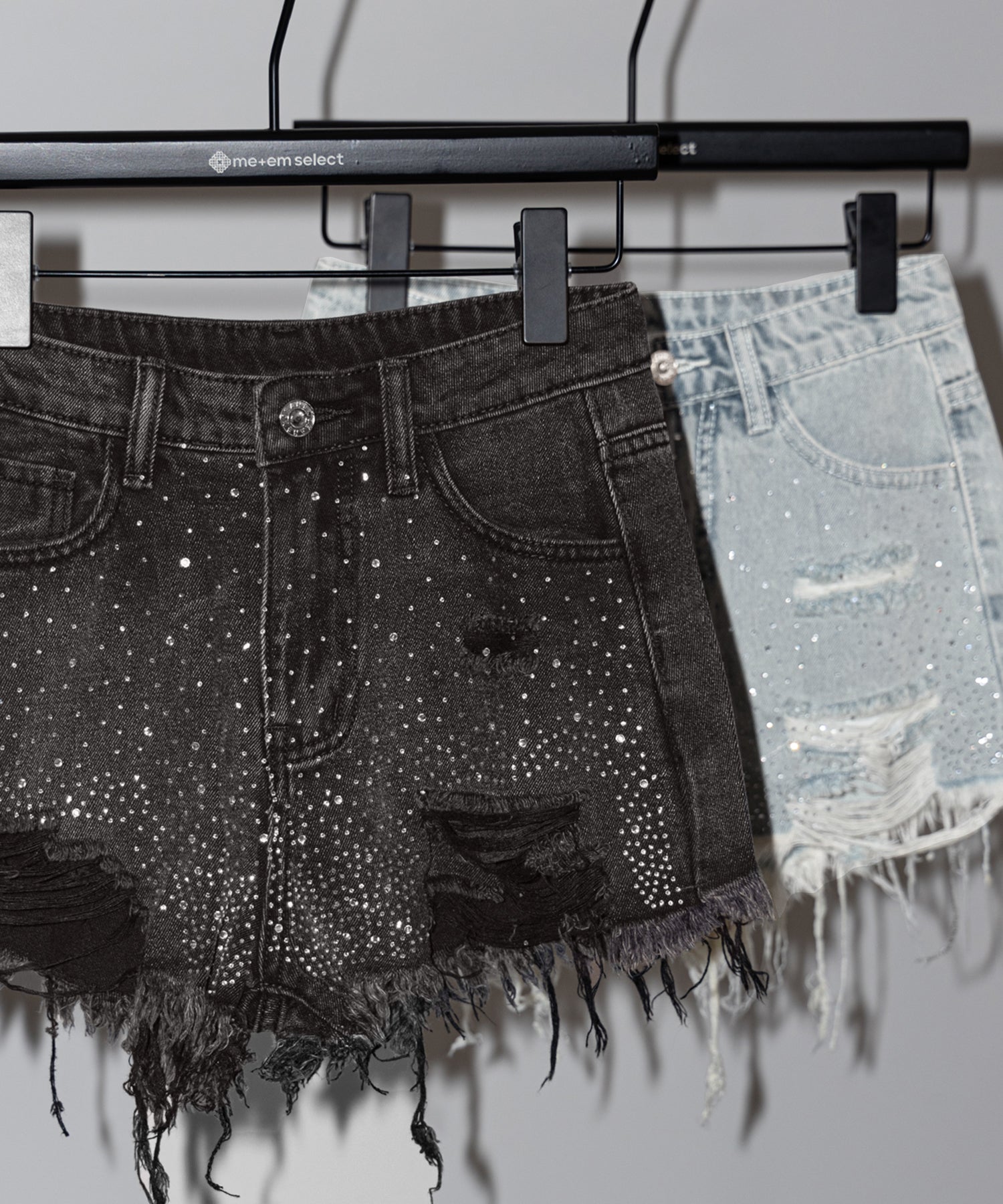 ラインストーンクラッシュダメージデニムショートパンツ／Rhinestone crash damage denim short pants