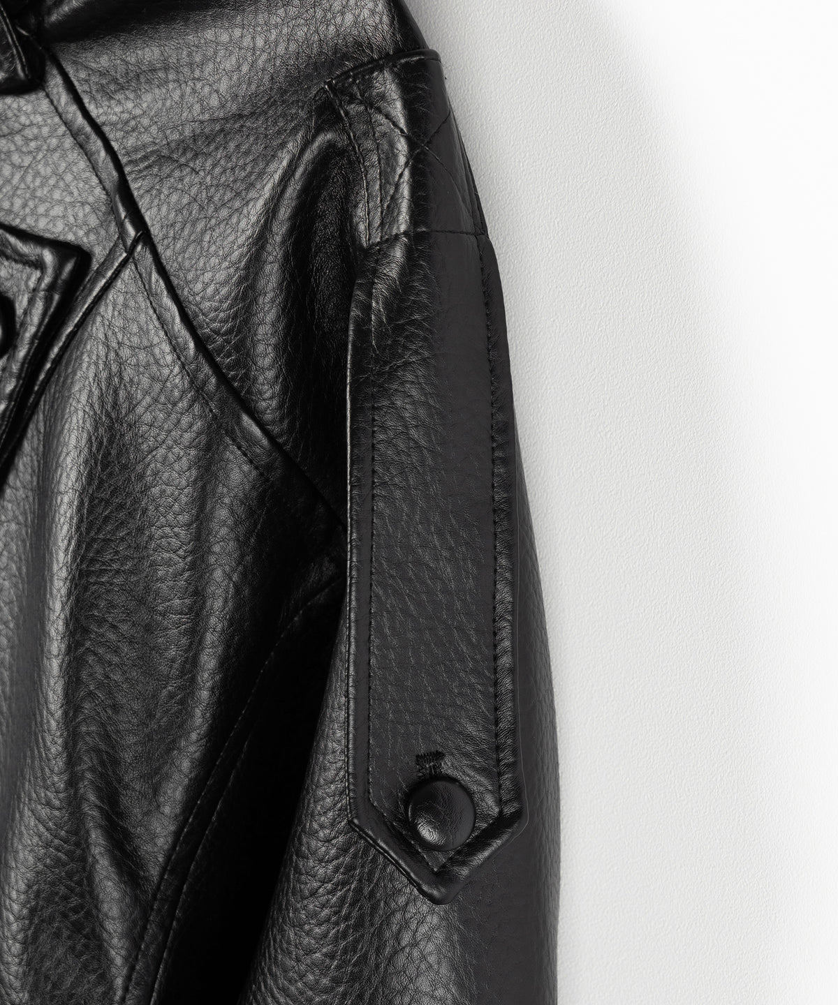 ヴィンテージフェイクレザースタンドカラージップアップブルゾン ／ 2WAY vintage fake leather stand collar zipup blouson