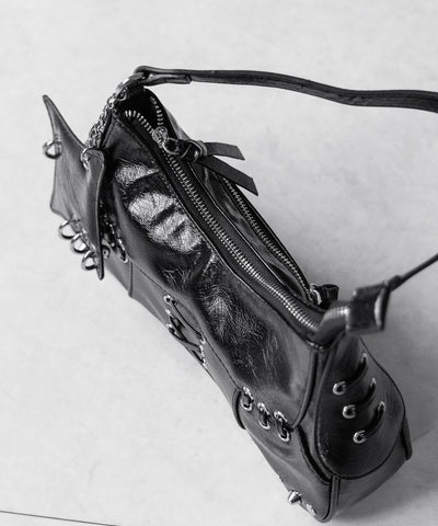 【 ショルダーストラップ付 】ピアッシングレースアップショルダーバッグ ／ piercing lace-up vintage shoulder bag