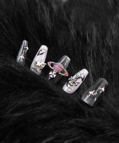プラネットクロスピンクブラックマグネットネイルチップ／planet cross pink black magnet nail tips