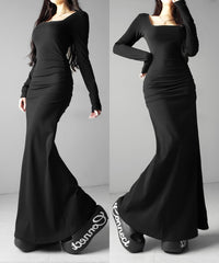 FREE / BLACK