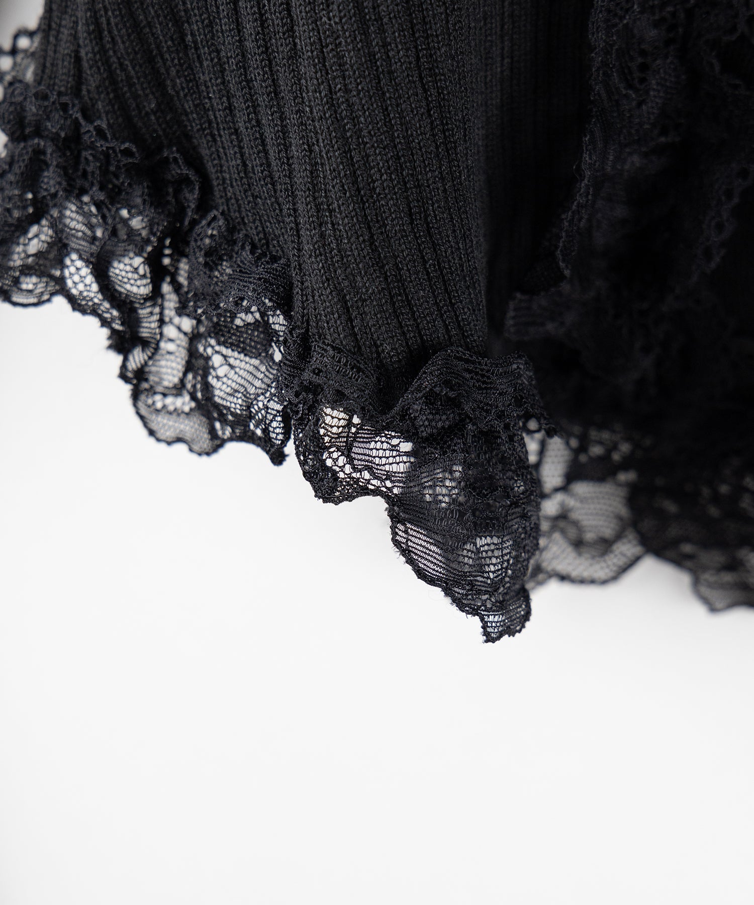 【 ３color 】レースフリルドッキングリブニットカーディガン ／ lace frill docking rib knit cardigan