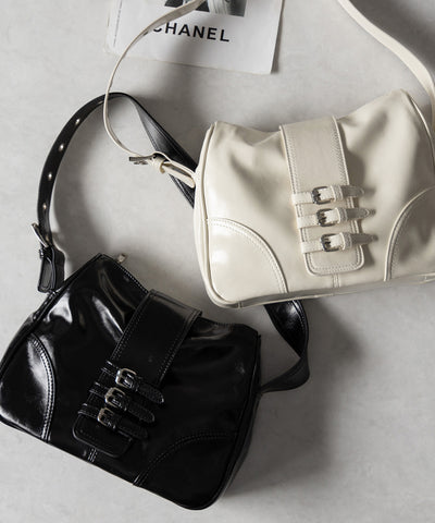 【 ３color 】ベルテッドフェイクレザーショルダーバッグ ／ belted fake leather shoulder bag