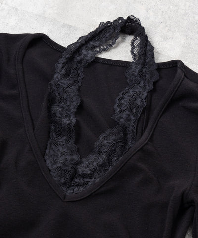 ホルターネックレースレイヤードトップス ／ Halter neck lace layered tops