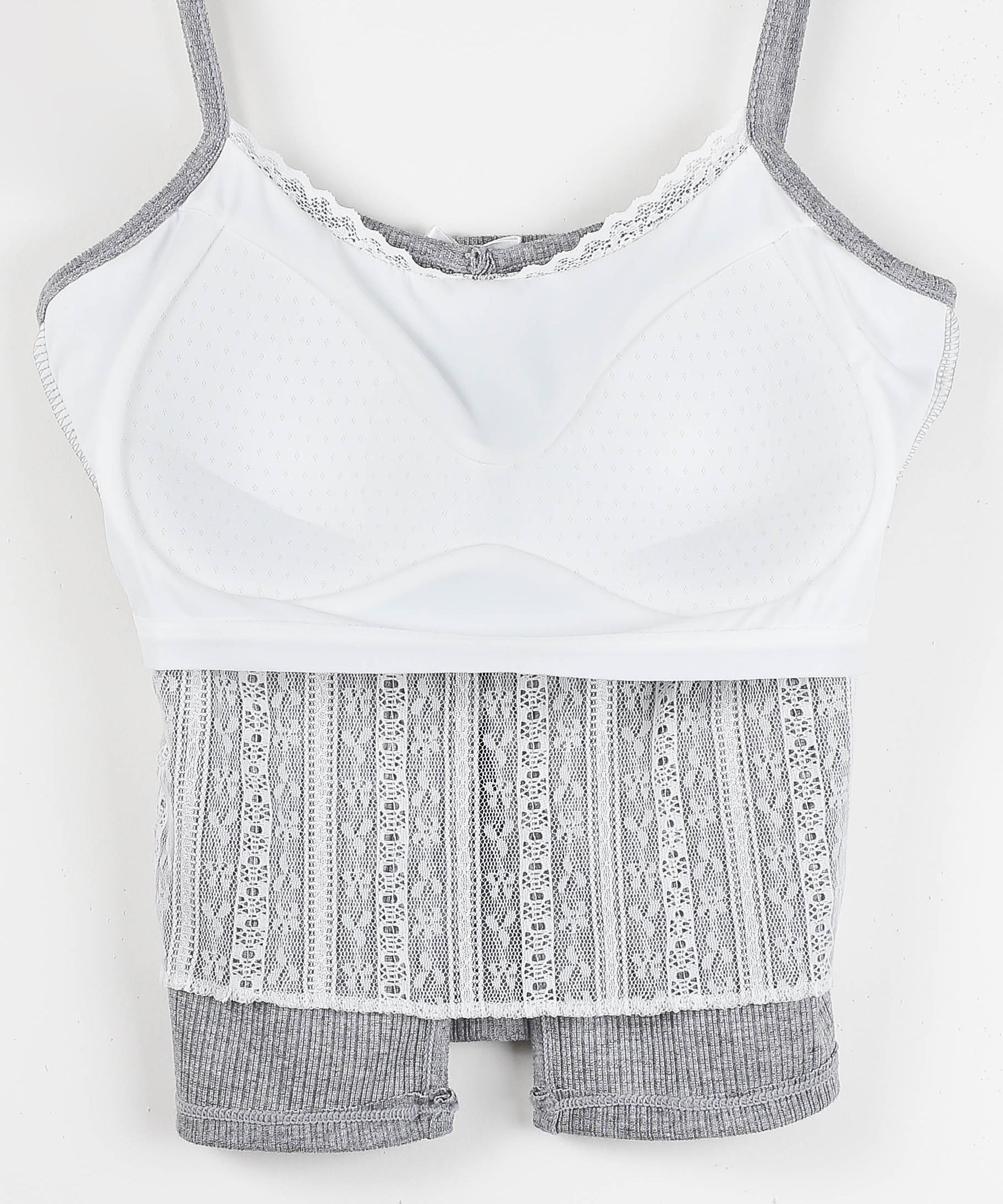 フロントリボンレースレイヤードリブキャミソール ／Front ribbon lace layered ribbed camisole