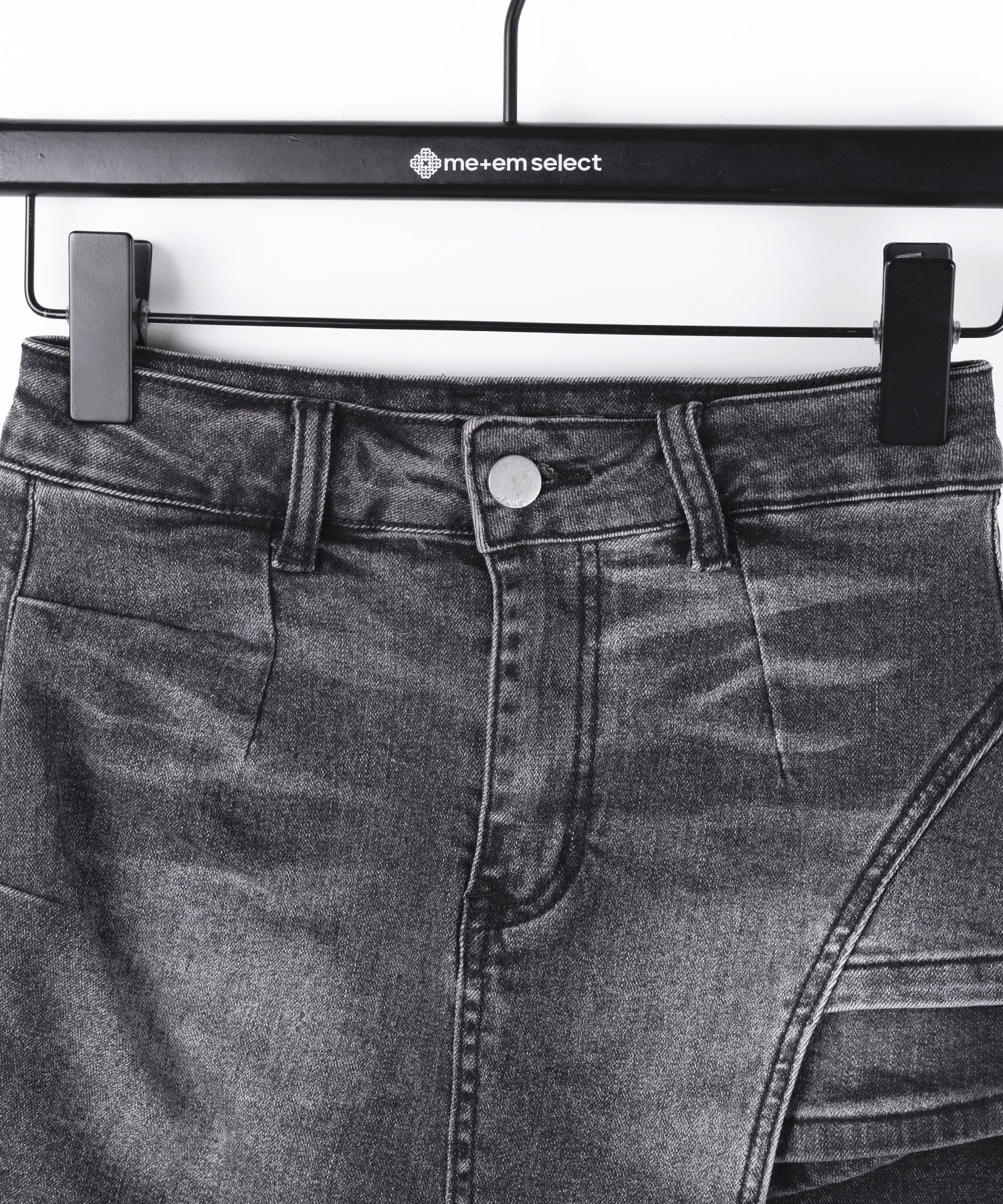 【 インパン裏地付 】カットアウトベルトストラップデニムミニスカパン ／ cutout belt strap denim mini skirt pants