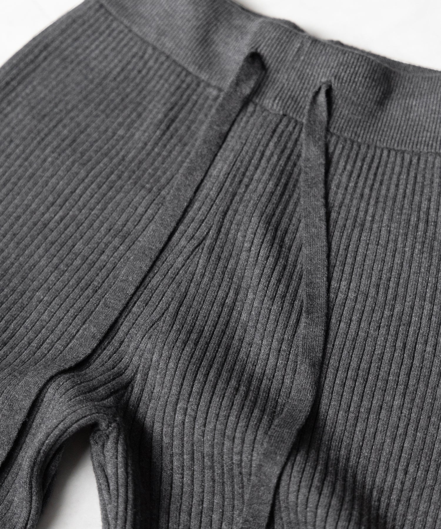 【 ２color 】フリンジリブニットフレアパンツ ／ fringe lib knit flare pants