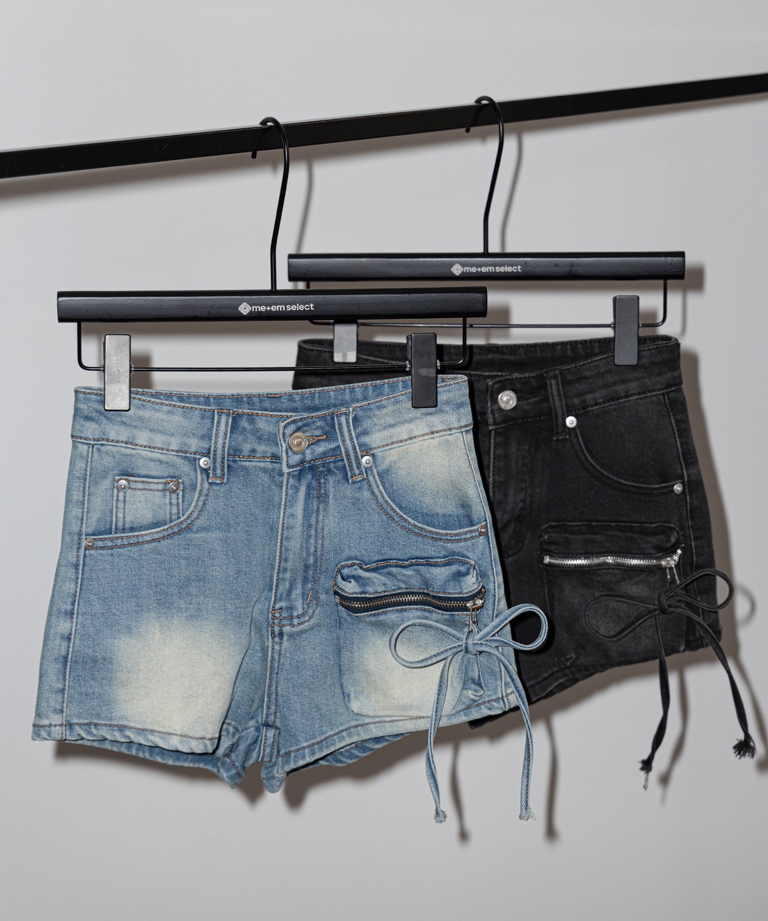 リボンストリングカーゴポケットデニムショートパンツ／ribbon string cargo pocket denim short pants