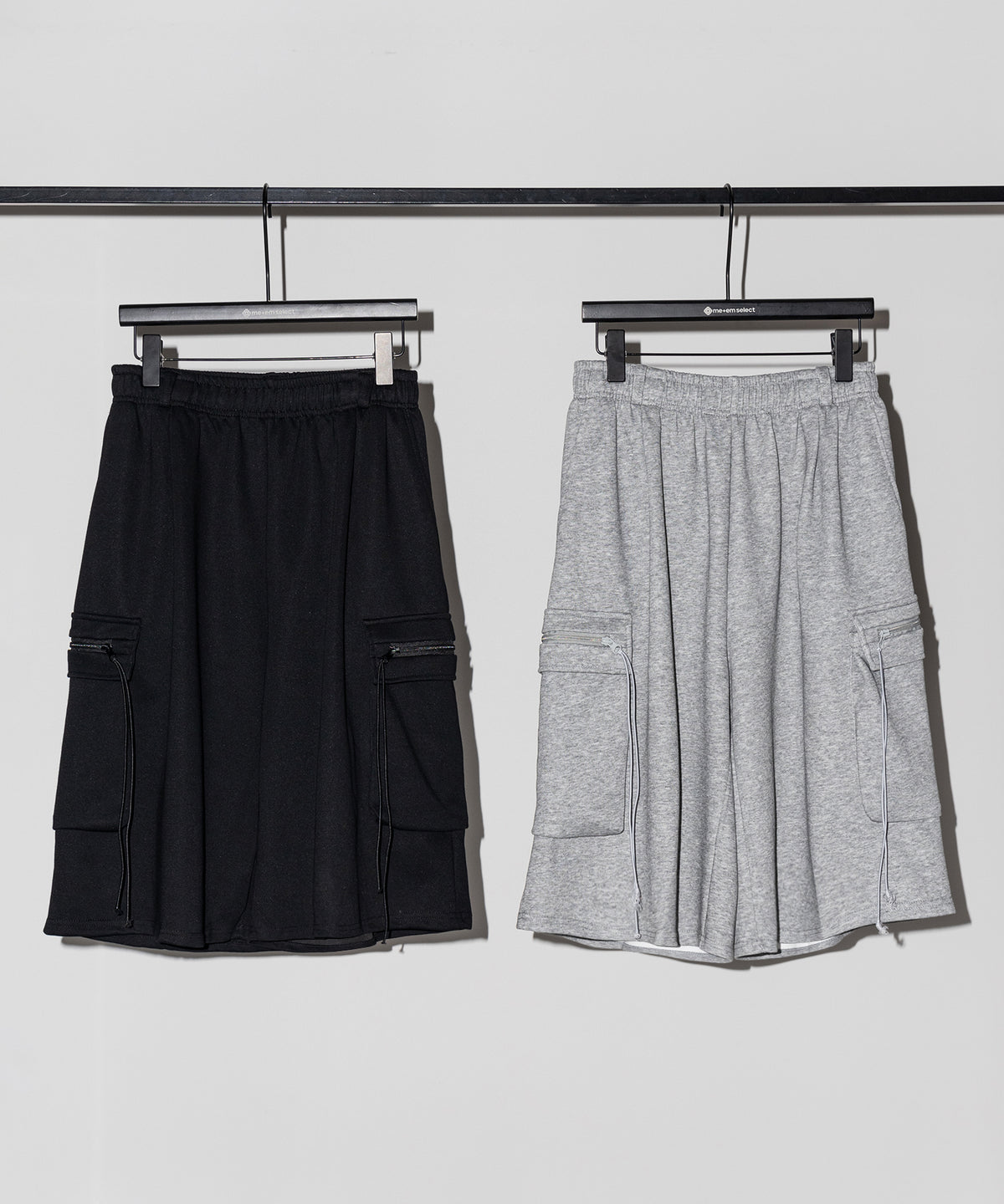 タックワイドカーゴスウェットハーフパンツ / tuck wide cargo sweat half pants