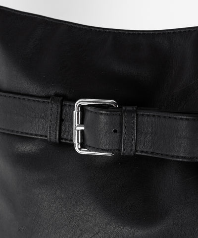 【 A4収納可 】ミニポーチ付きスタッズベルトヴィンテージフェイクレザーショルダーバッグ ／ mini poach SET studs belt vintage fake leather shoulder bag