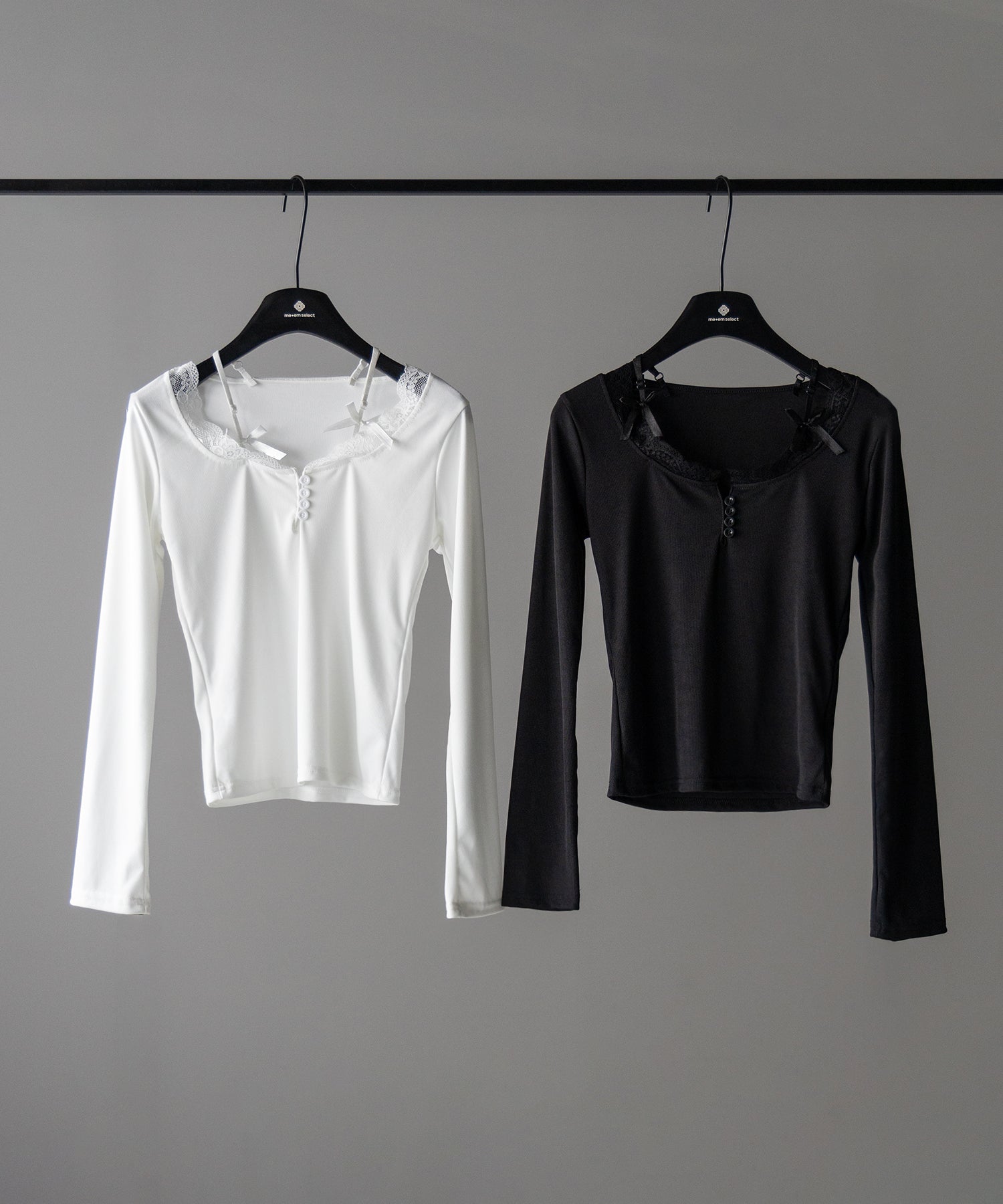 【 ２color 】ストラップダブルリボンレースカットソートップス ／ strap double ribbon lace cutsew tops