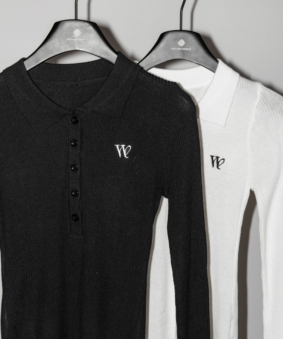 ワンポイント刺繍ポロカラースリムシアーリブニット ／ One-point embroidery polo collar slim sheer rib knit