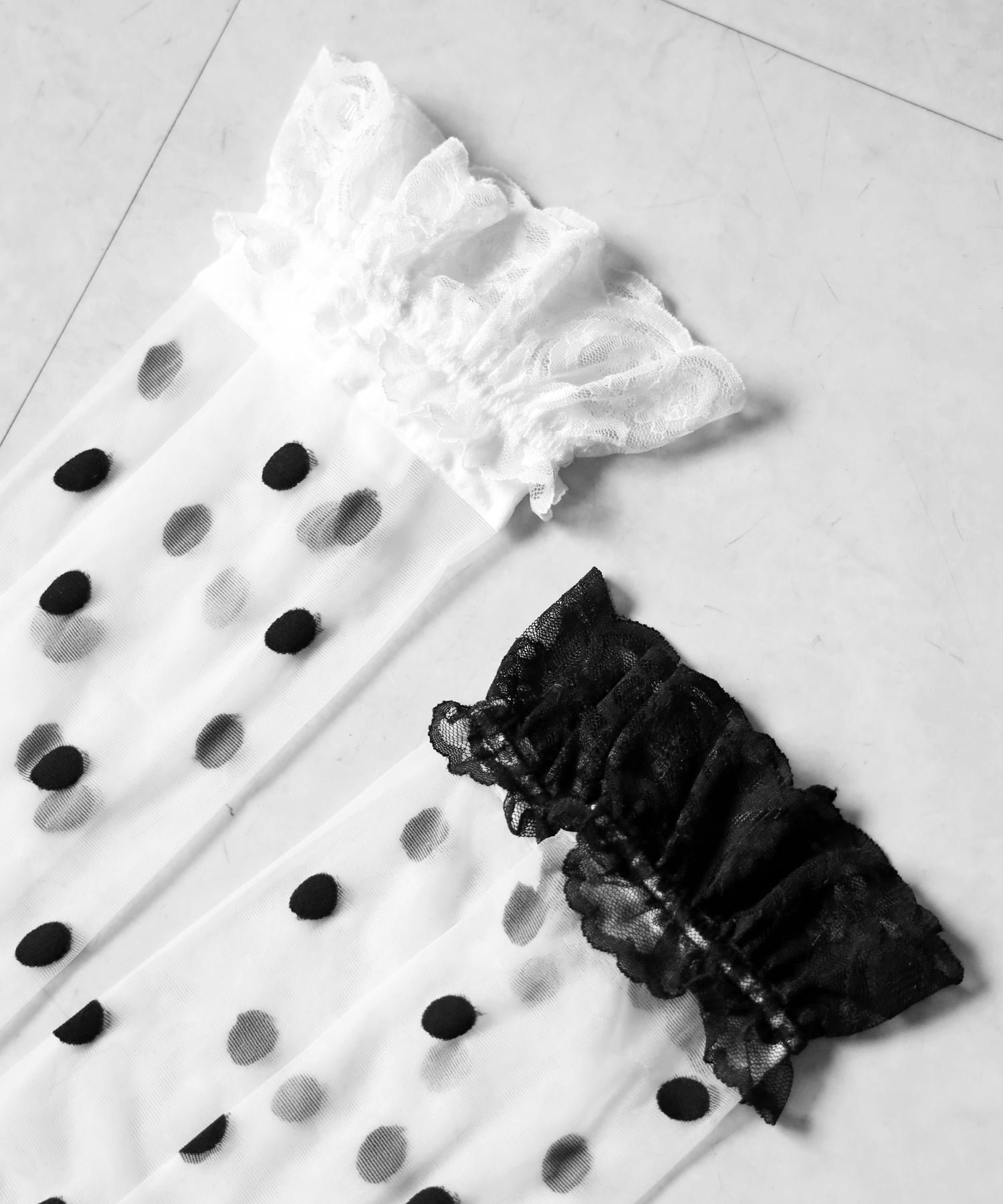 レースドットニーハイシアーハイソックス ／ lace dot knee high sheer high socks