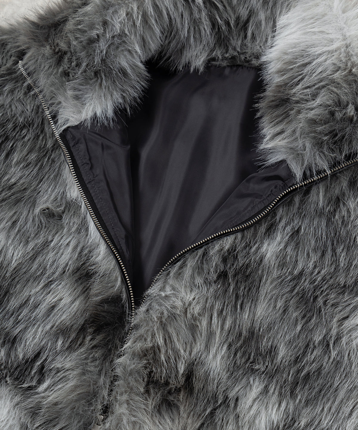 ダブルジップスタンドカラーニュアンスファージャケット ／ double zip stand collar nuance fur jacket