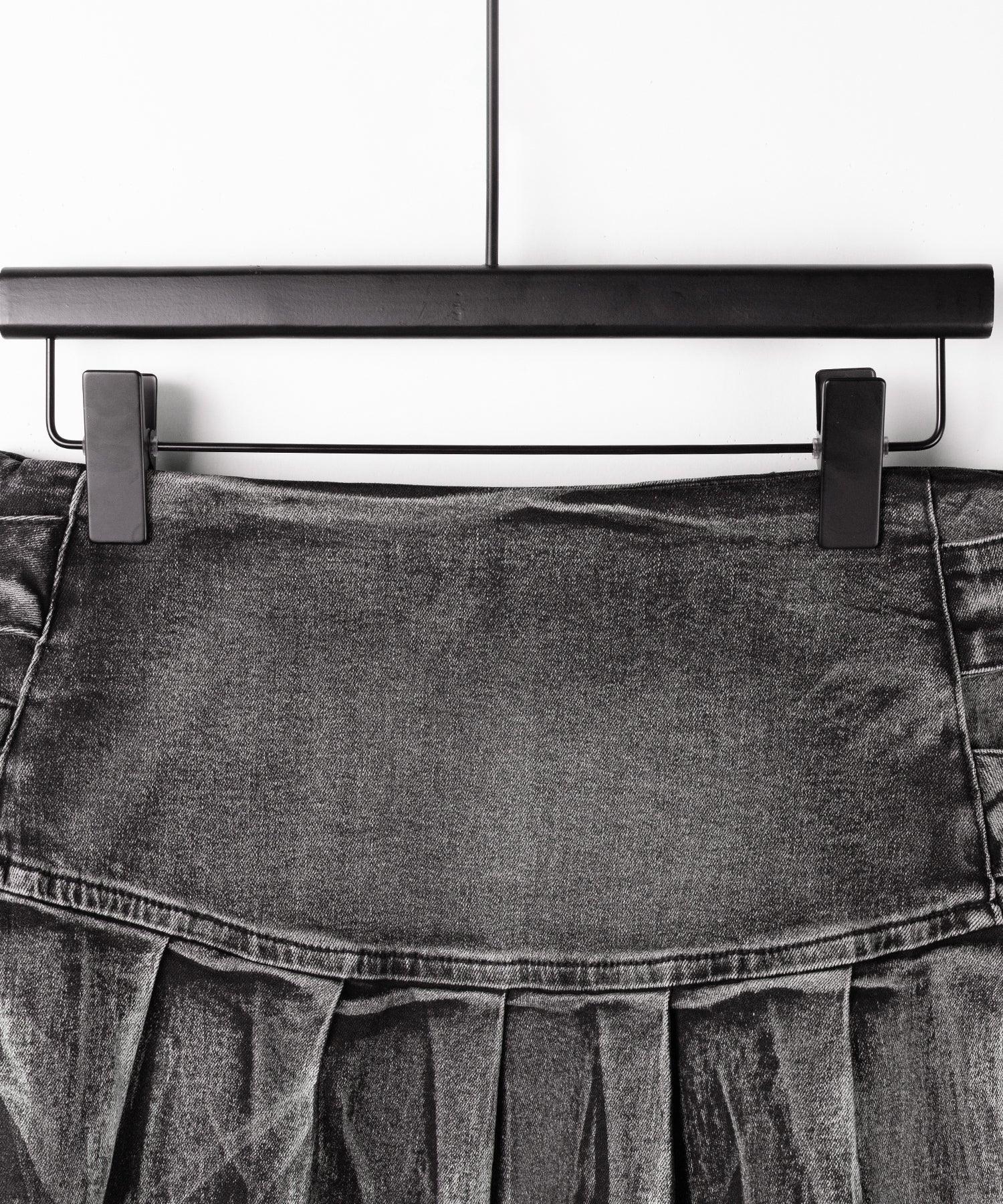 【 インパン裏地付 】ダブルベルトヴィンテージデニムプリーツミニスカート ／ double belt vintage denim pleats mini skirt