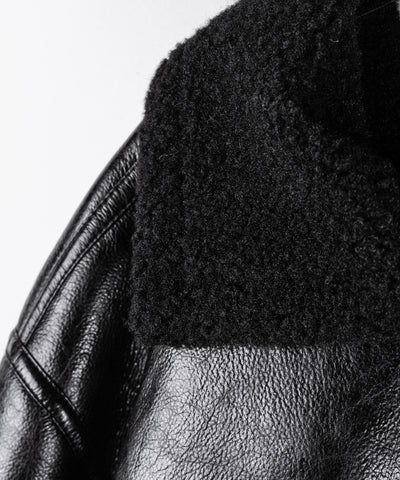 アウトポケットヴィンテージレザーボアムートンオーバージャケット ／ outpocket vintage fake leather boa mouton over jacket