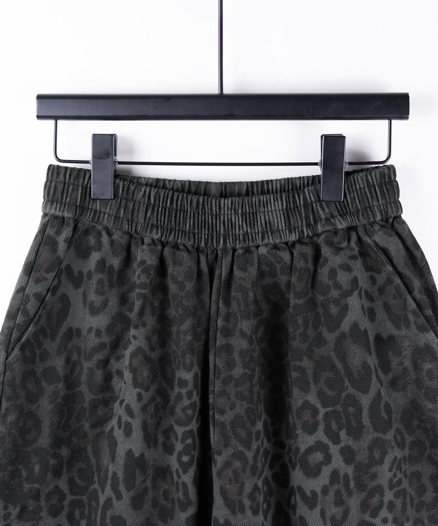 【 ２color 】ヴィンテージライクレオパードツイルワイドパンツ ／ vintage like leopard twill wide pants