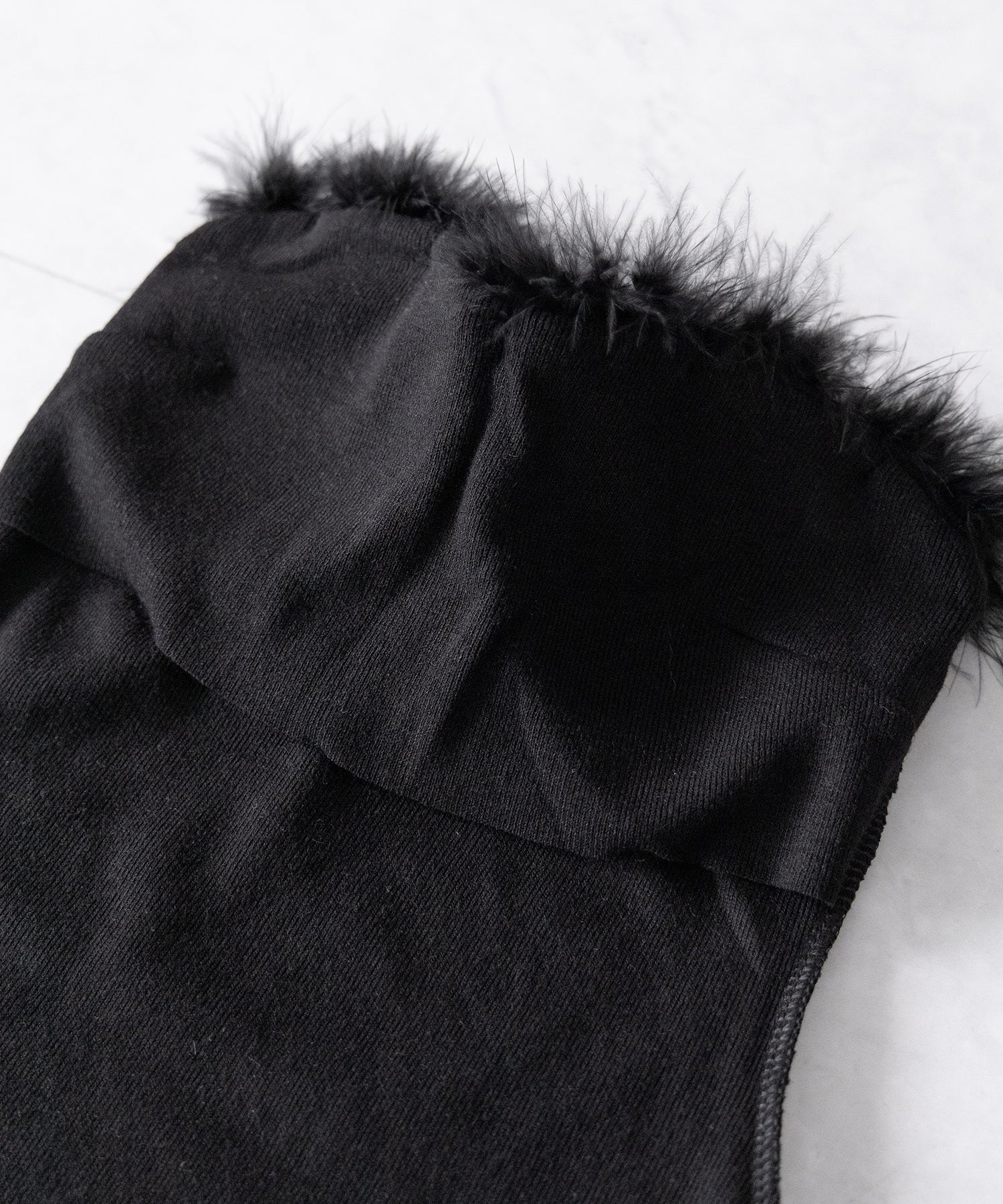 フェイクファーペプラムベアトップス / fake fur peplum bare tops