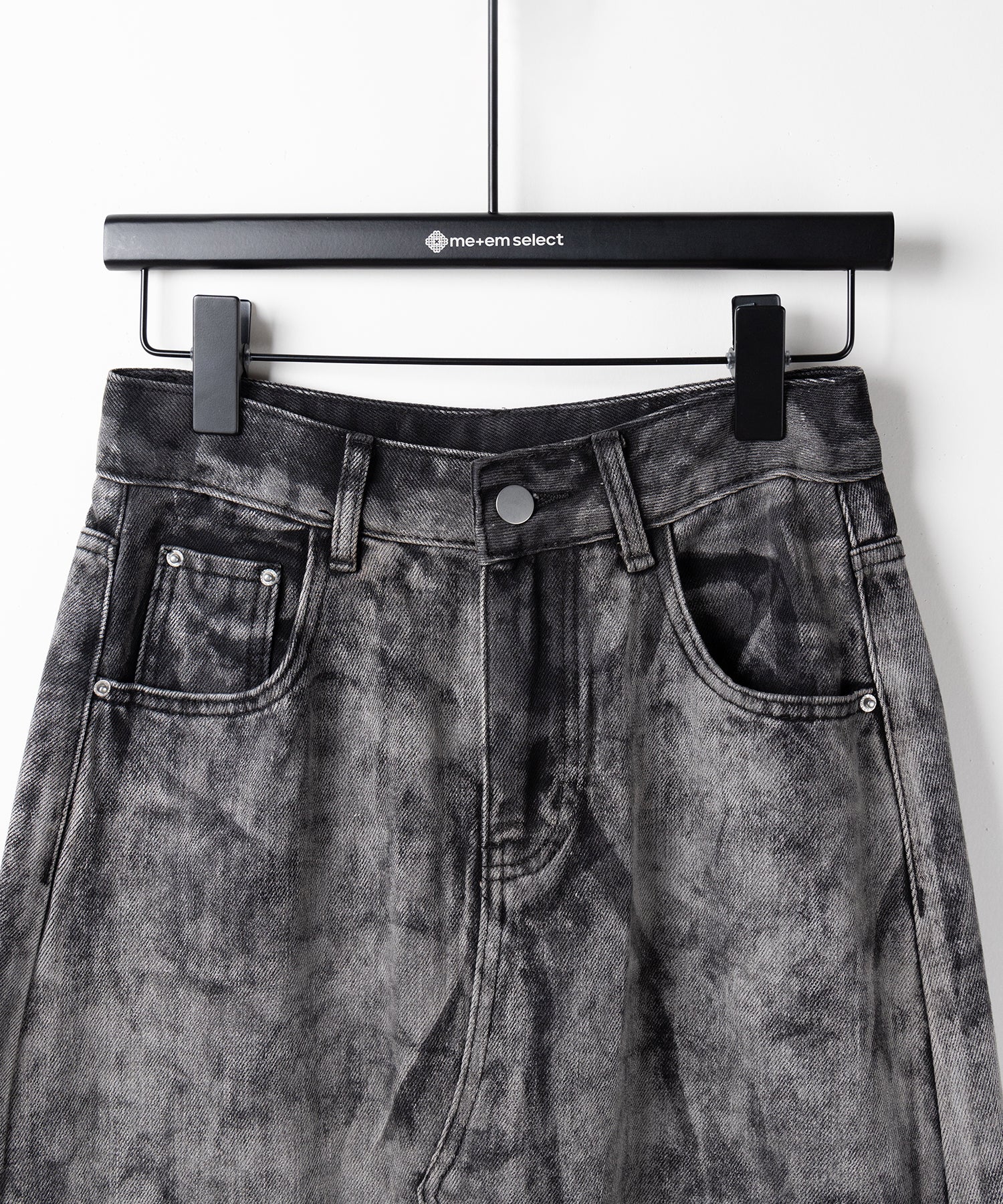 【 ３SIZE 】クラッシュブリーチセンタースリットカーゴデニムスカート ／ crash bleach center slit cargo denim skirt